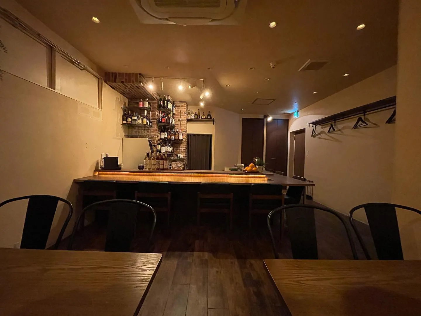 今日は朝からお店のイメチェンをしていました。