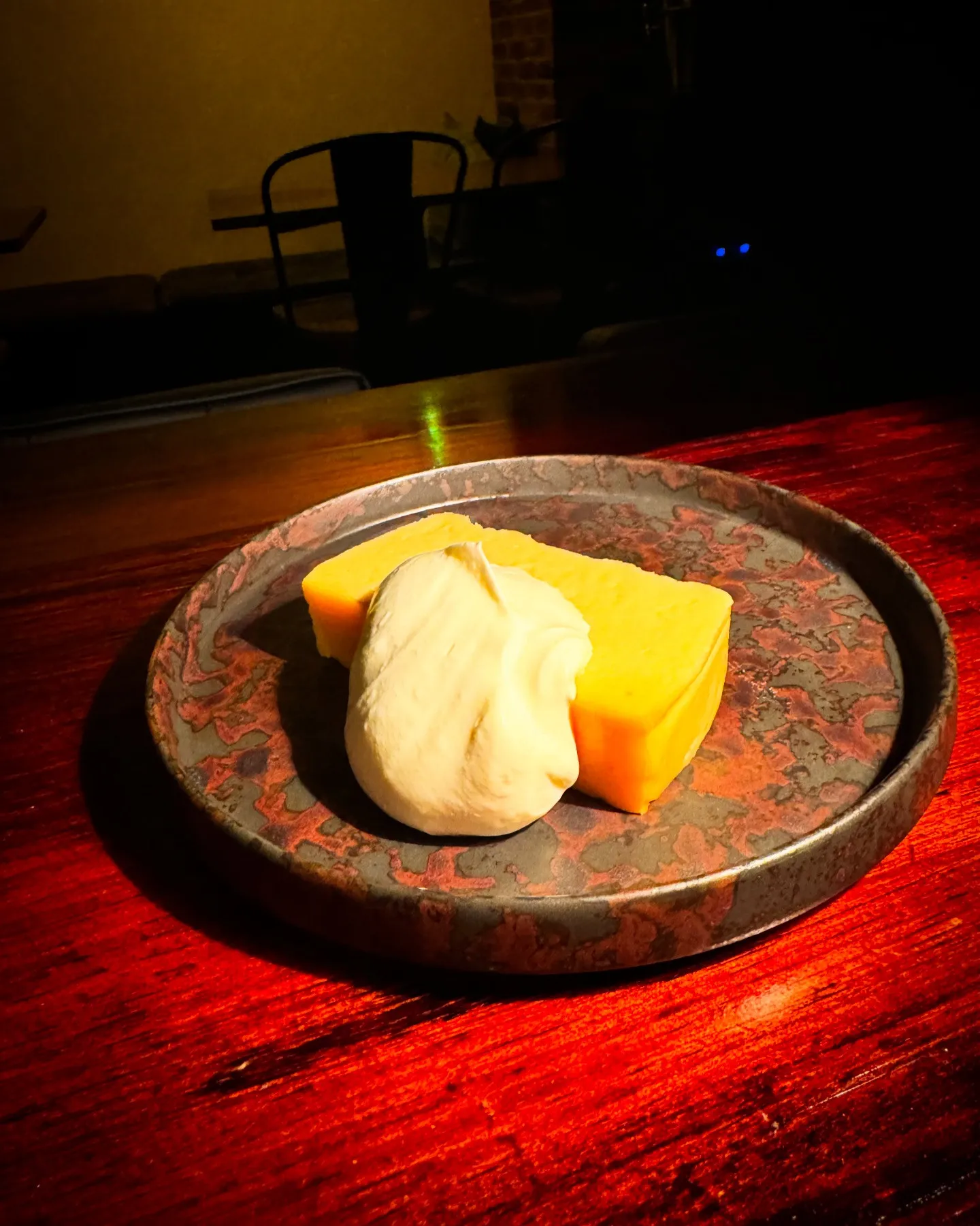 なんかちょっと肌寒い。