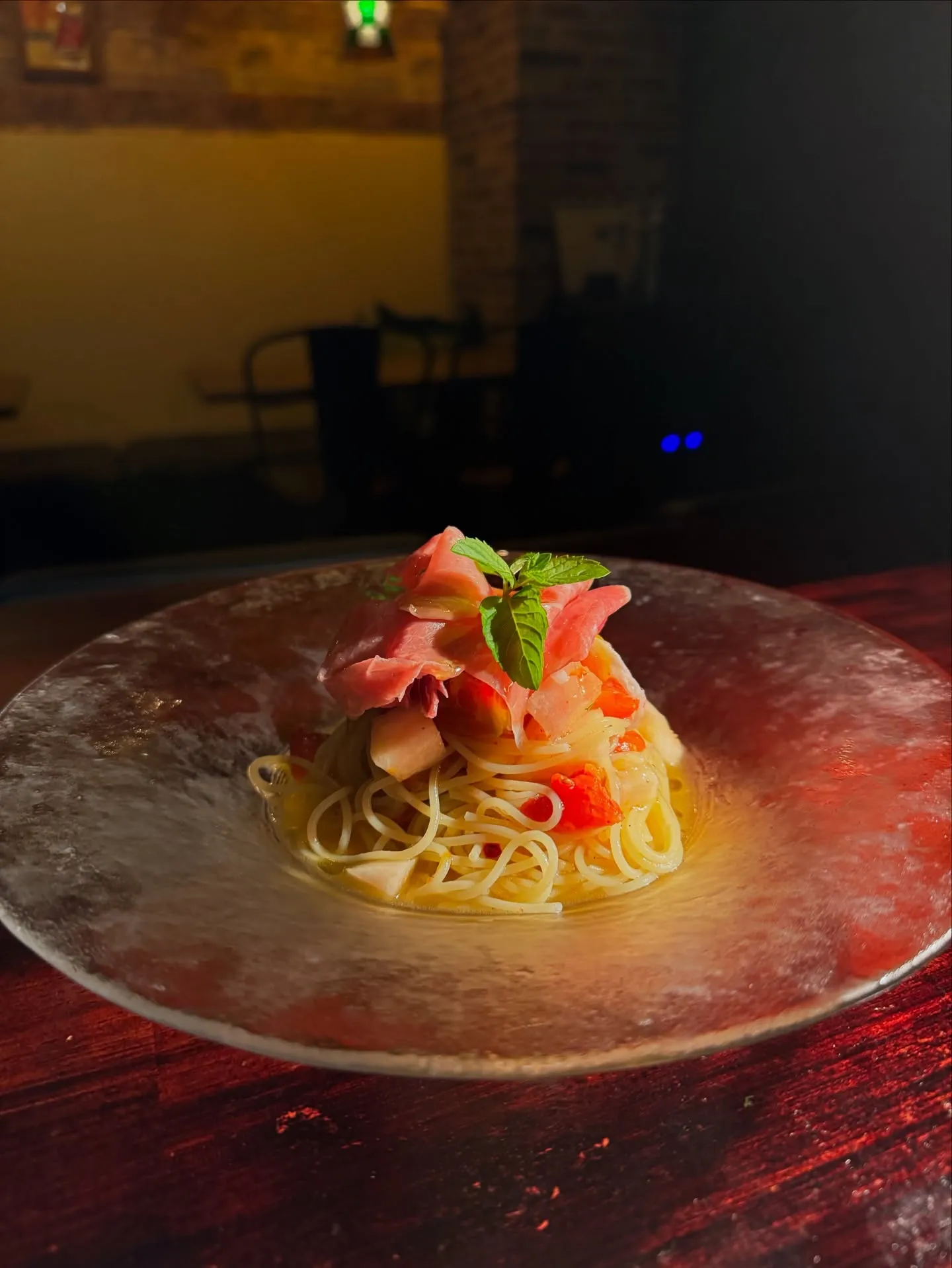 例年より早いですがさすがに暑いので